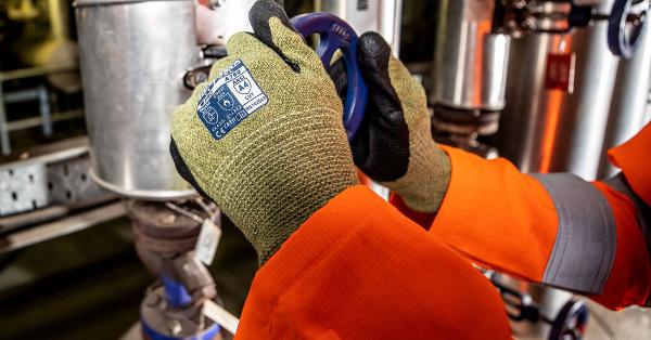 Cut Resistant Gloves - The Ultimate Guide