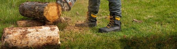 How To Choose Between Composite & Steel Toe Cap Safety Boots