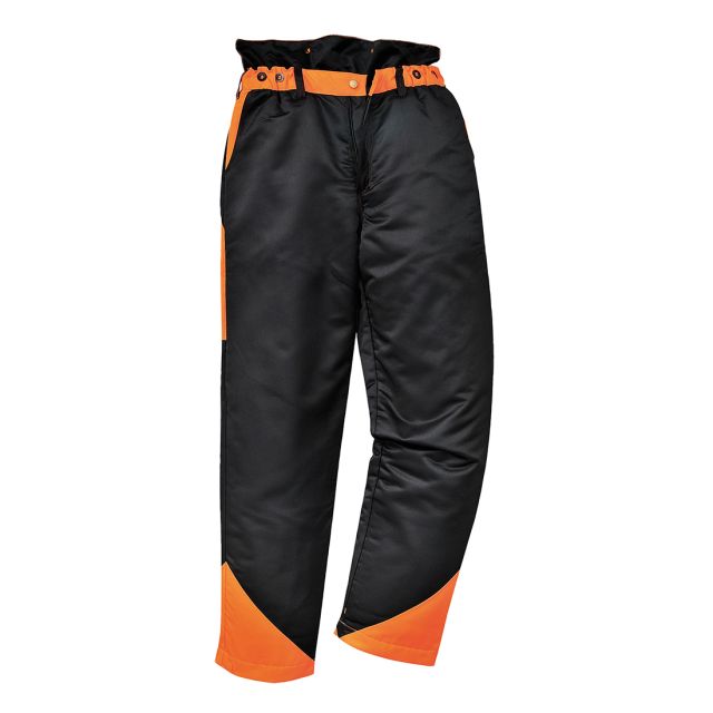 Chainsaw protection over trousers